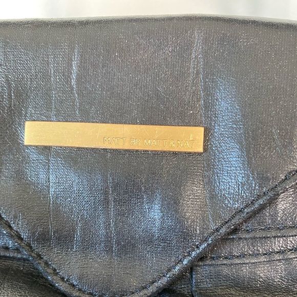 Matt & Nat Vegan Leather Black and Gold Purse - Picture 2 of 9